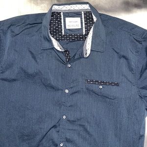 Men’s Collared Shirt